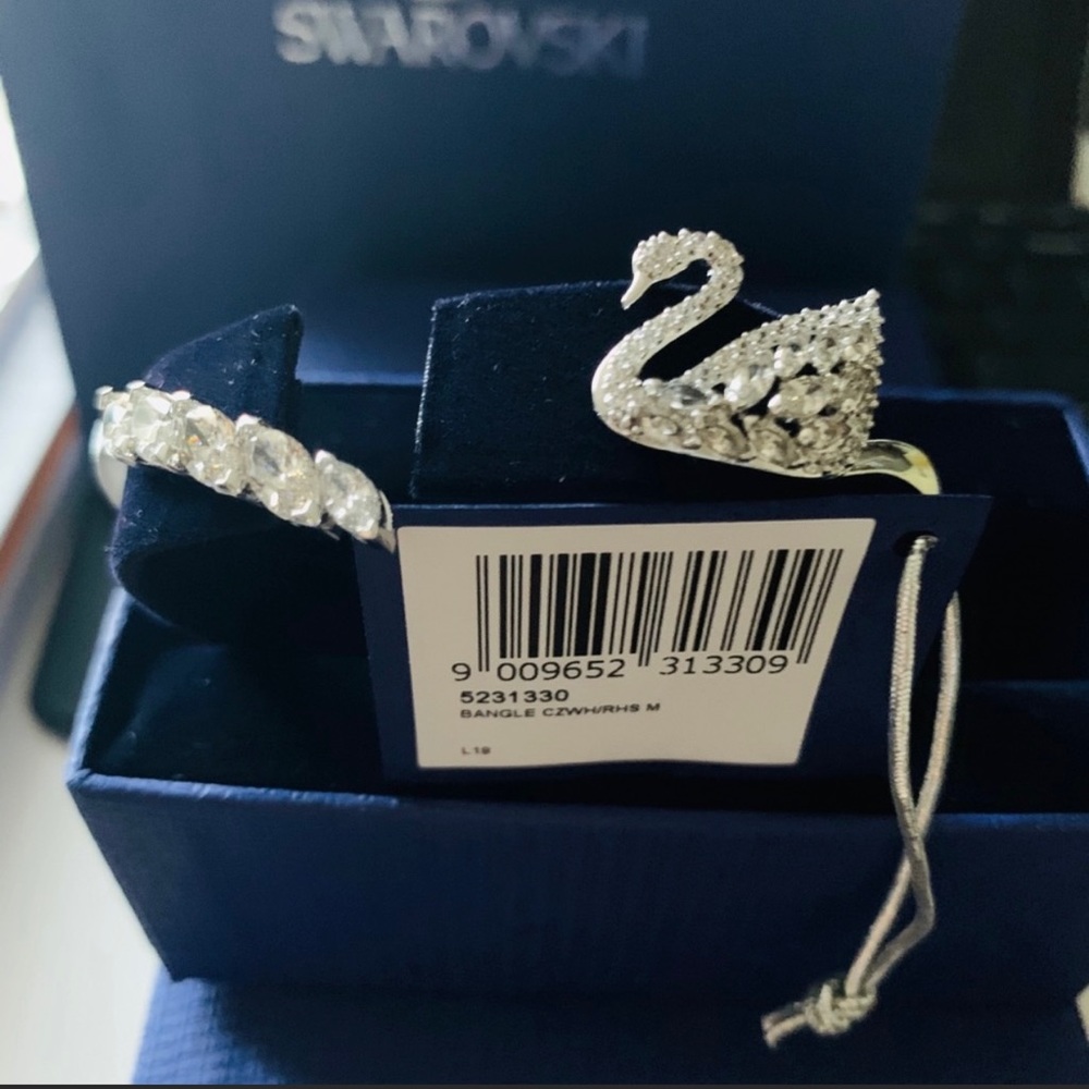 swan lake bangle, white,rhodium, plated